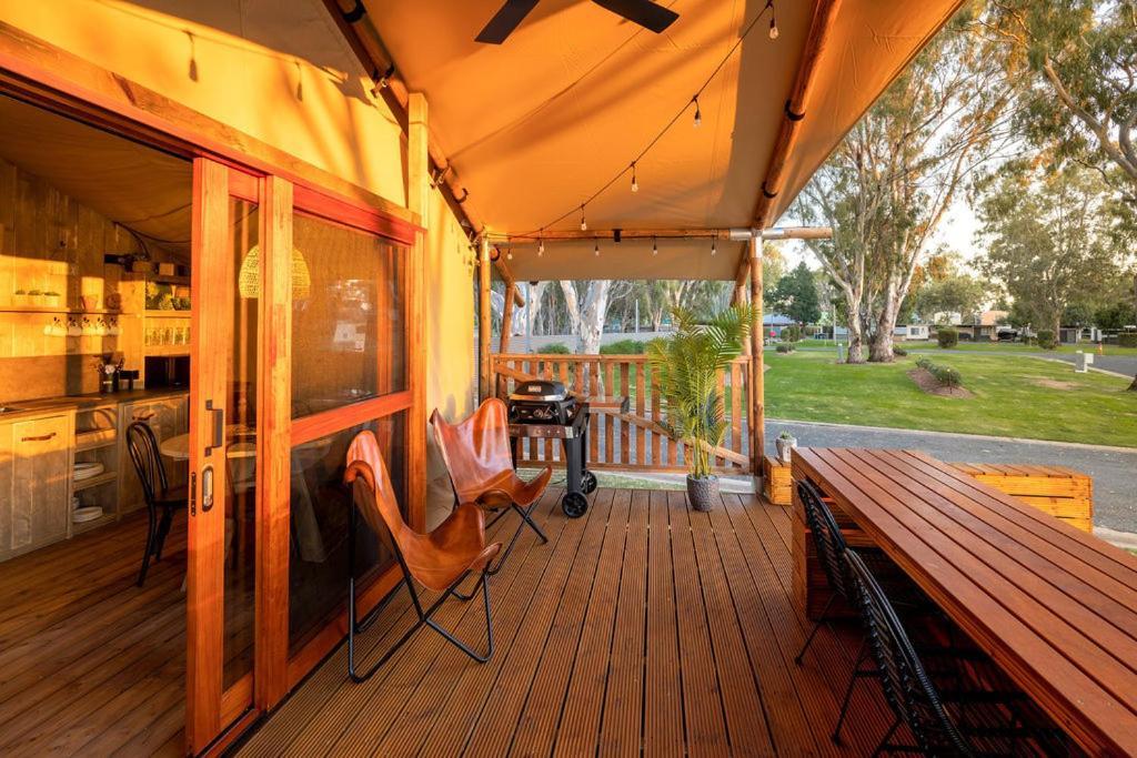 Big4 Deniliquin Holiday Park Exteriör bild