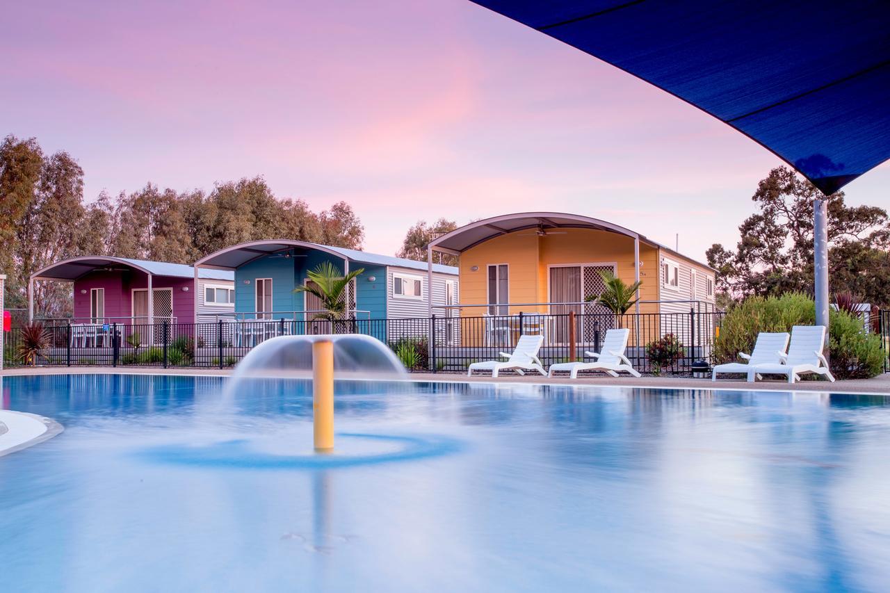 Big4 Deniliquin Holiday Park Exteriör bild